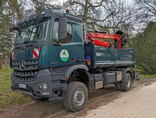 Actros mit Ladekran